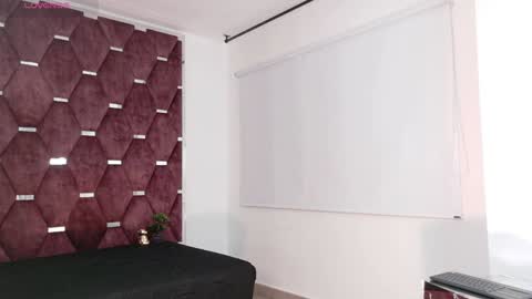 sweetstacy_ online show from January 31, 11:56 pm