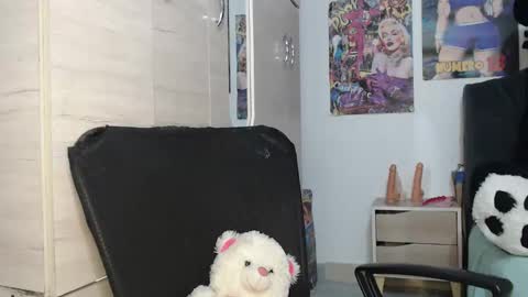 sweett_candy1 online show from November 5, 3:41 am