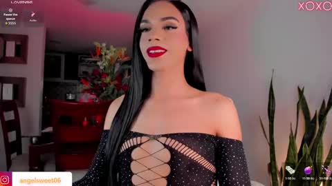 Snapshot of sweett_shinexx chatting on September 20, 7:22 am angel online show from September 20, 7:22 am