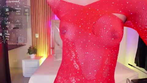 sweetviolet___ online show from September 18, 12:31 pm