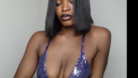 sweetxxboobsx online show from December 4, 8:47 am