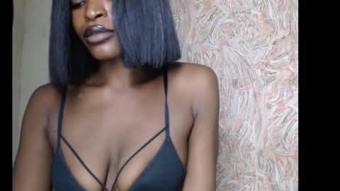 Snapshot of sweetxxboobsx chatting on September 16, 6:55 pm sweetxxboobsx online show from September 16, 6:55 pm