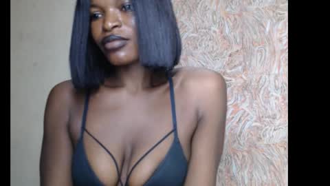 Snapshot of sweetxxboobsx chatting on September 24, 10:38 pm sweetxxboobsx online show from September 24, 10:38 pm