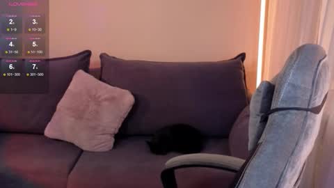 Snapshot of sweety_caroline_ chatting on October 17, 1:26 pm Sweety Caroline I lost my TG write to me here online show from October 17, 1:26 pm