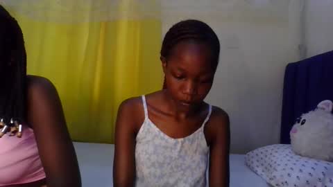 Vickky online show from April 18, 10:17 am