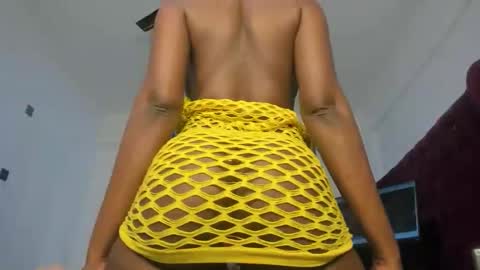 shawtyshasha online show from June 2, 5:20 am