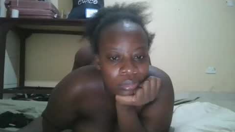 sweetyass25 online show from March 24, 5:30 pm