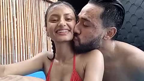 iris online show from December 5, 5:01 pm