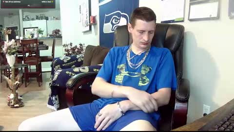 Snapshot of swelteringk chatting on October 7, 11:23 pm Kile online show from October 7, 11:23 pm