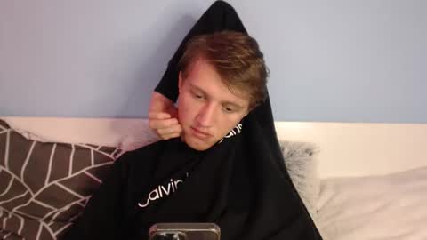 Cat online show from February 23, 9:28 pm