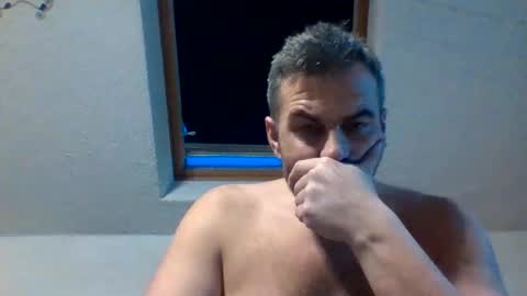 swinger_men_austria online show from January 16, 6:56 am