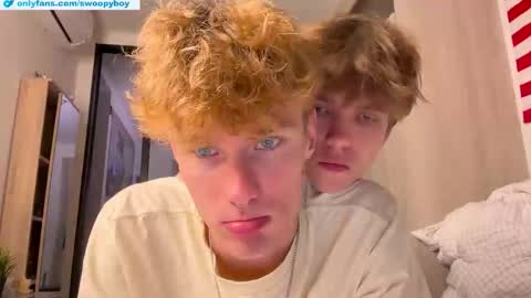 swoopyboy online show from November 18, 1:36 pm