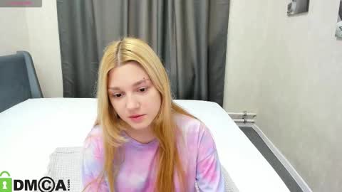 Snapshot of sylvia_ortiz chatting on September 24, 9:16 am Sylvia online show from September 24, 9:16 am