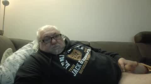 Snapshot of synek65 chatting on January 1, 8:26 pm synek65 online show from January 1, 8:26 pm