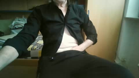 Snapshot of t5519t chatting on September 28, 1:20 pm t5519t online show from September 28, 1:20 pm