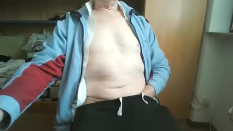 Snapshot of t5519t chatting on October 1, 9:30 am t5519t online show from October 1, 9:30 am