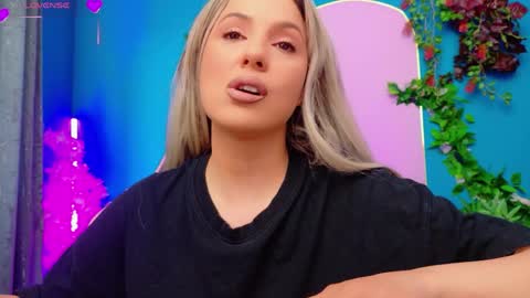 Arianna online show from May 14, 5:00 pm