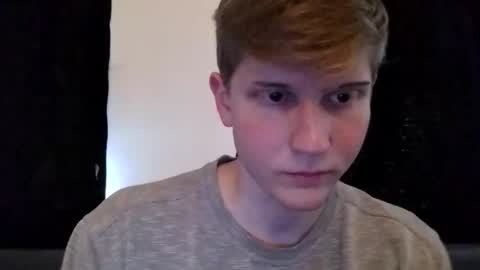 collegetwinkboi online show from December 18, 7:20 pm