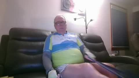 tacrunner66_ online show from March 10, 1:54 pm