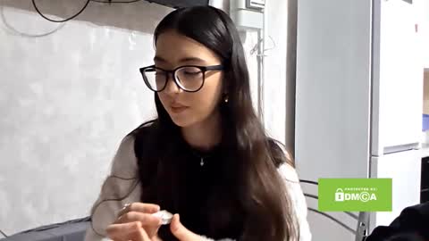 Lisss online show from February 27, 2:31 pm