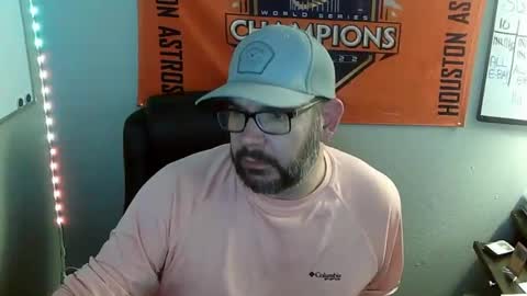 TaintNuzzler online show from February 28, 8:28 pm