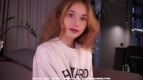 Mia online show from September 10, 1:50 am