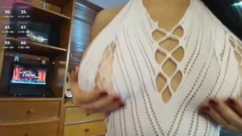 talia__velvet online show from February 25, 1:53 am