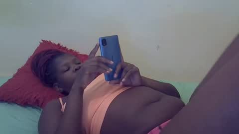 Snapshot of taliah254 chatting on February 28, 10:20 am taliah254 online show from February 28, 10:20 am