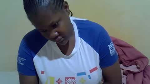 Snapshot of taliah254 chatting on October 15, 5:00 am taliah254 online show from October 15, 5:00 am