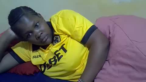 Snapshot of taliah254 chatting on October 3, 6:38 pm taliah254 online show from October 3, 6:38 pm