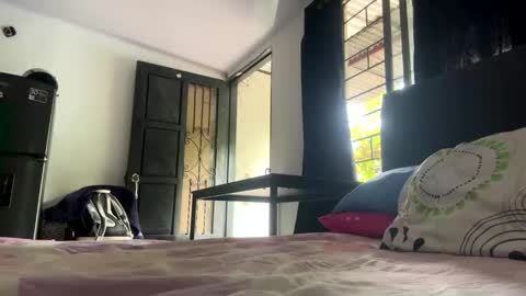 Snapshot of talianavega chatting on September 19, 12:42 pm tali online show from September 19, 12:42 pm