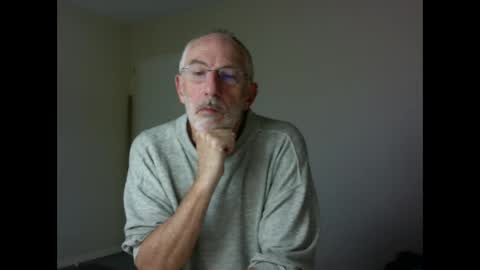 Snapshot of taliesin4321 chatting on October 13, 6:43 pm Jack Pierrot online show from October 13, 6:43 pm