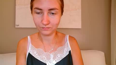  Kira  online show from October 21, 6:18 am