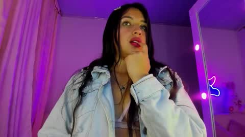 SOFIA  online show from February 3, 6:22 am