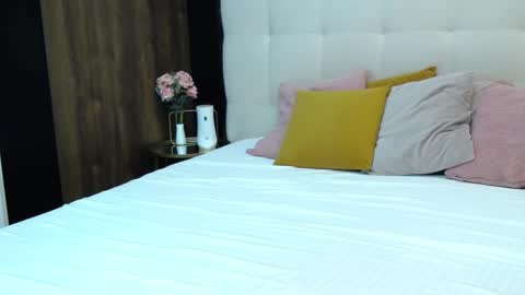 Snapshot of tamia_lou chatting on September 18, 11:03 am Tamia online show from September 18, 11:03 am