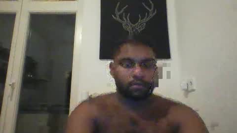 tamilpaiyan09 online show from February 6, 10:56 pm