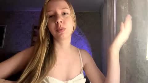 Jenny online show from July 4, 7:56 am