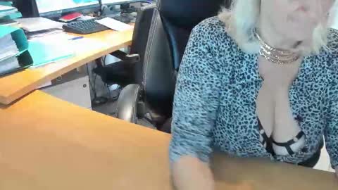 Tammy online show from October 1, 10:58 am