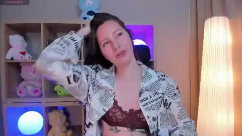 tammy_bellini_ online show from June 22, 12:45 pm