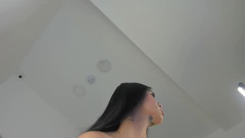 Tamy Leen online show from September 17, 10:08 am