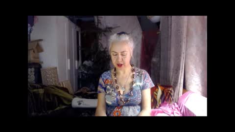 Snapshot of tanganiika chatting on October 18, 3:38 pm Milena online show from October 18, 3:38 pm