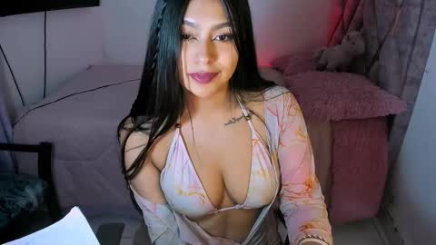 Snapshot of tania_rendon1 chatting on October 17, 11:53 pm Tania online show from October 17, 11:53 pm