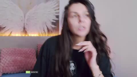 Tania Amore online show from May 24, 7:31 pm