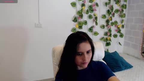 Snapshot of taniadevil_69 chatting on October 10, 6:36 pm Tania online show from October 10, 6:36 pm