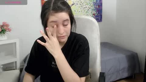 Tania  online show from May 12, 7:01 pm