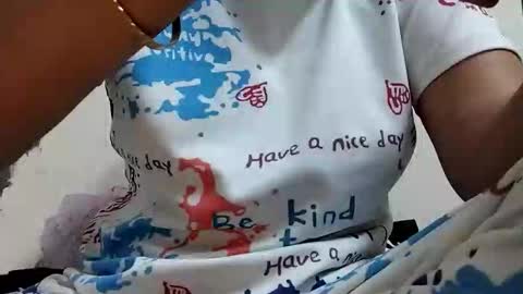 taniya_roy4628 online show from May 30, 8:02 am