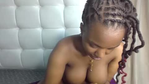 Snapshot of tannia004 chatting on December 26, 7:16 pm tania online show from December 26, 7:16 pm