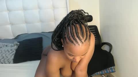 tania online show from January 16, 8:18 pm