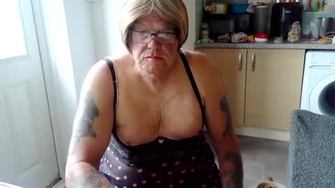 tansysomersetuk online show from May 10, 2:34 pm