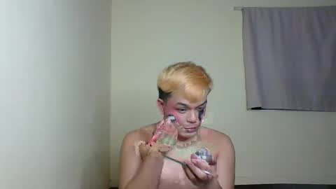 Snapshot of tarahriches chatting on December 4, 4:10 pm tarahriches online show from December 4, 4:10 pm
